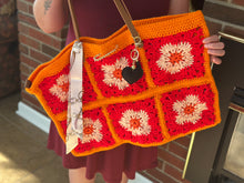 Load image into Gallery viewer, Flower Power Crochet Bag