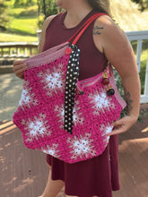 Load image into Gallery viewer, Flower Power Crochet Bag