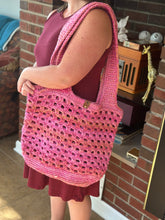 Load image into Gallery viewer, Flower Power Crochet Bag