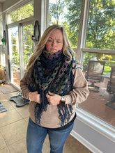 Load image into Gallery viewer, Shawl / Scarf