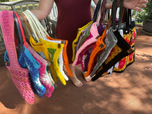 Load image into Gallery viewer, Flower Power Crochet Bag