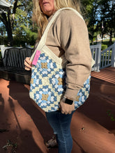 Load image into Gallery viewer, Granny Square Tote Bags
