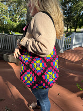 Load image into Gallery viewer, Granny Square Tote Bags
